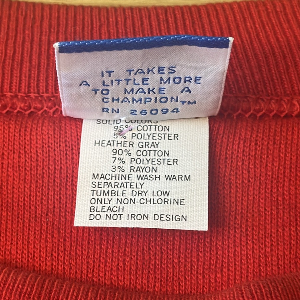 Mint condition Vintage Short Sleeve Champion Short Sleeve Sweatshirt - Picture 5 of 5